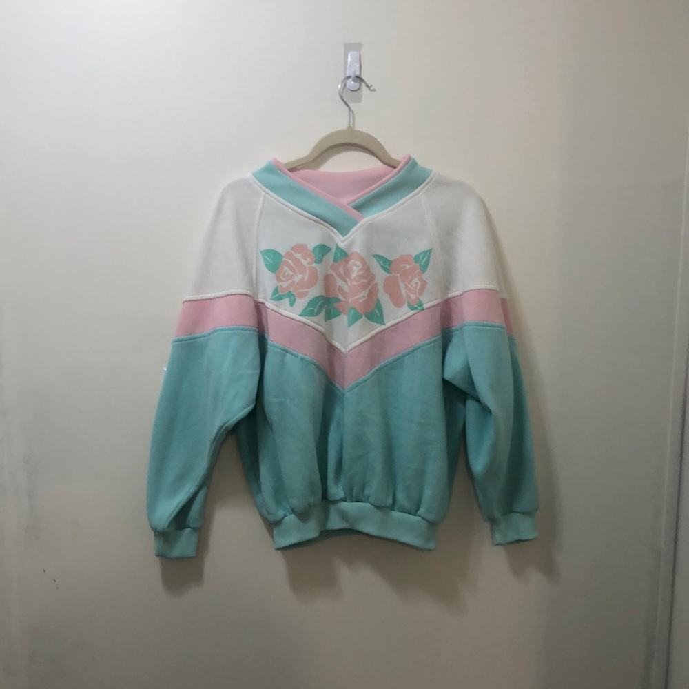 Vintage Women's V-Neck Sweater - White, Pink, and Blue